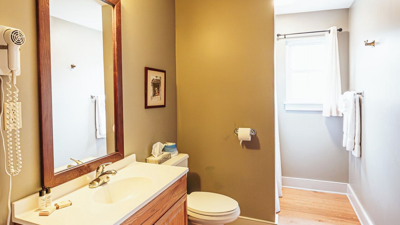Photo of Bathroom in Shawnee On Delaware