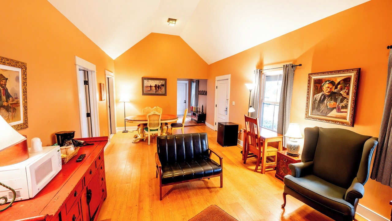Photo of Livingroom in Shawnee On Delaware