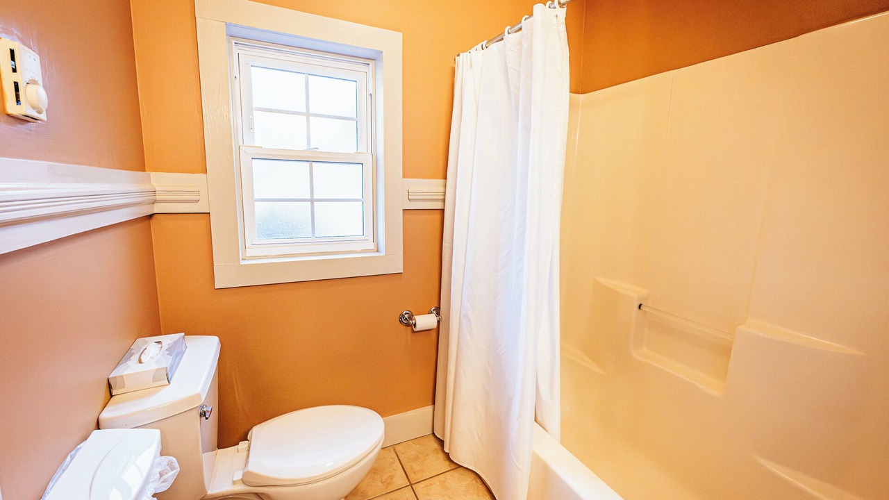 Photo of Bathroom in Shawnee On Delaware