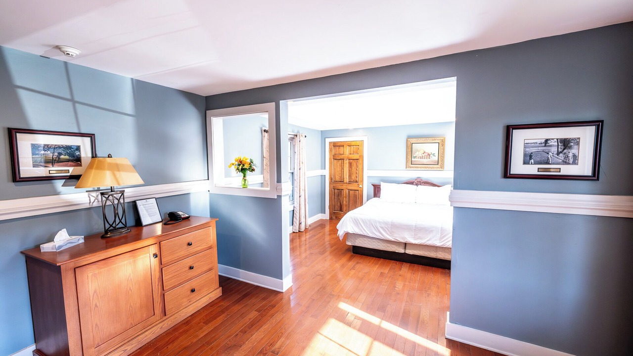 Photo of Bedroom in Shawnee On Delaware
