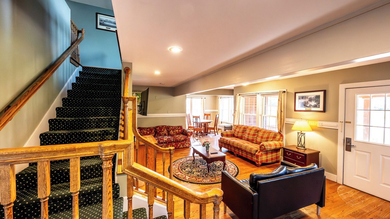 Photo of Livingroom in Shawnee On Delaware