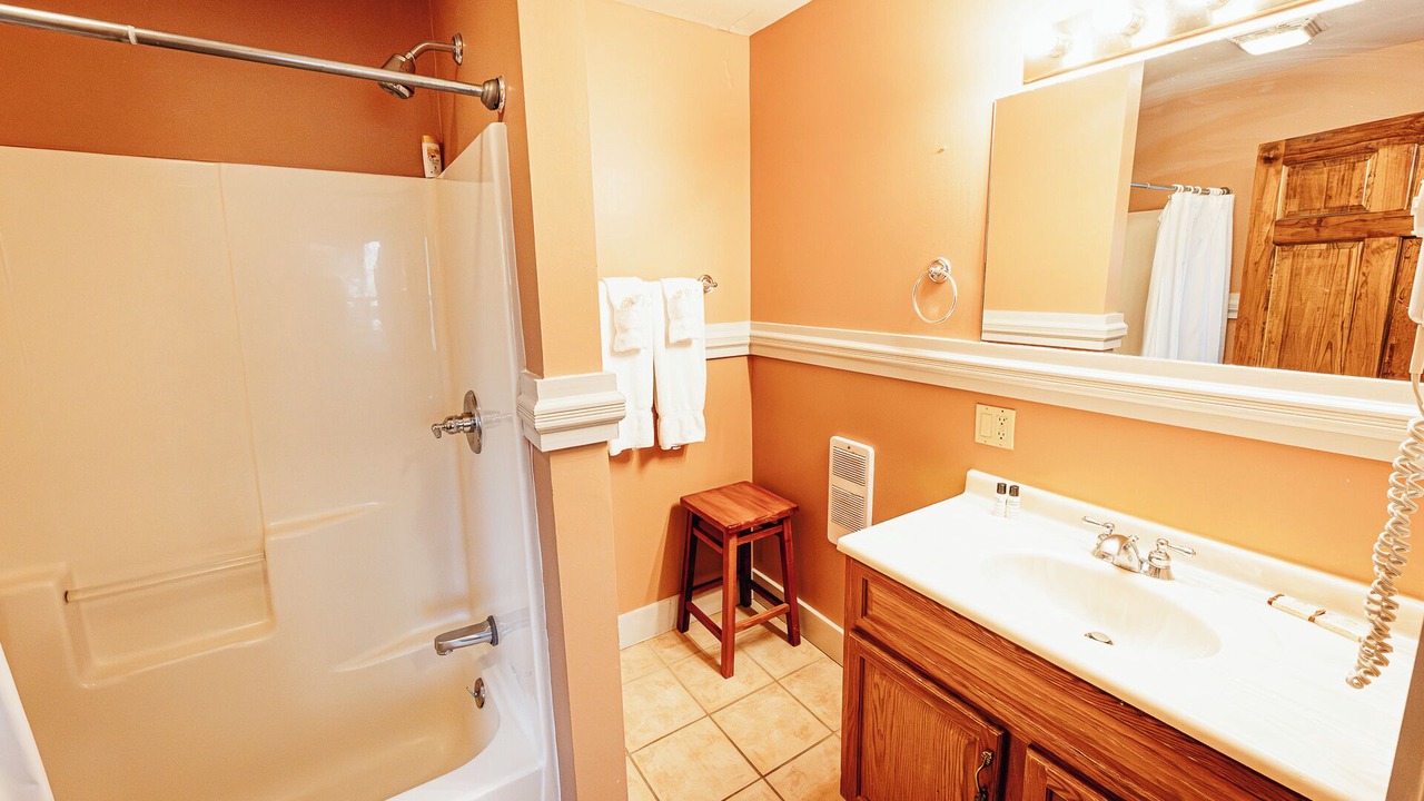 Photo of Bathroom in Shawnee On Delaware