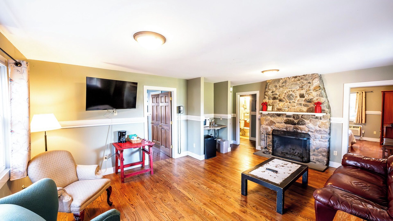 Photo of Livingroom in Shawnee On Delaware