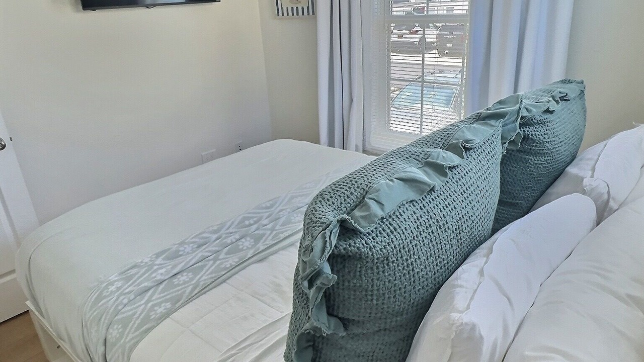 Photo of Bedroom in Lavallette