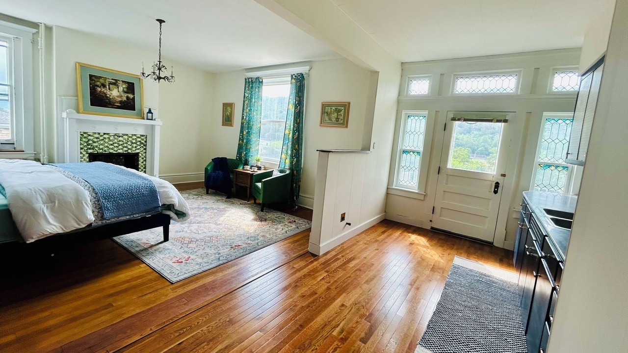Photo of Bedroom in LaVale