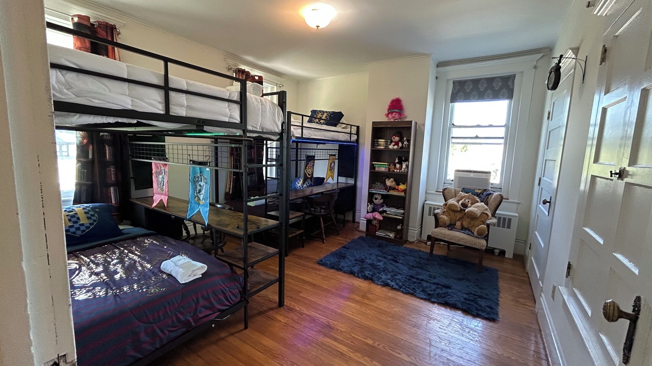Photo of Bedroom in LaVale