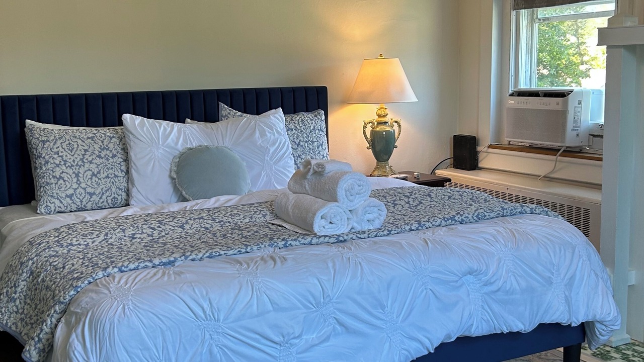 Photo of Bedroom in LaVale