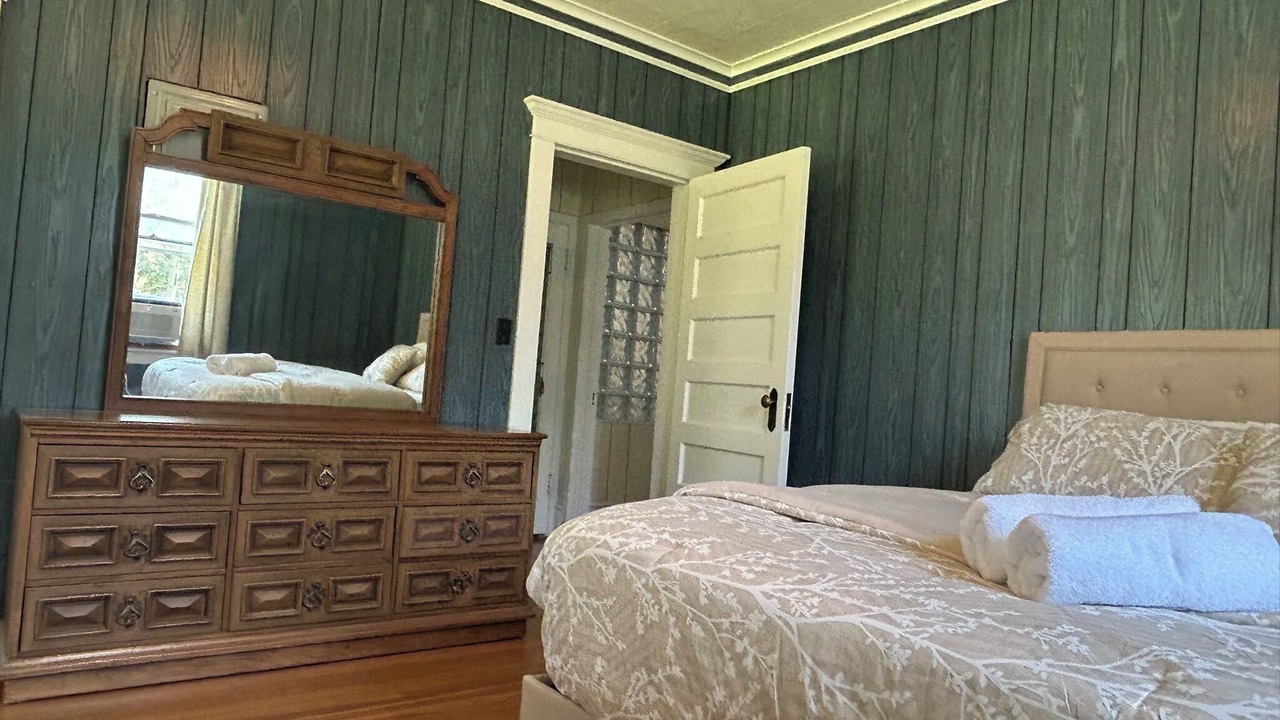Photo of Bedroom in LaVale