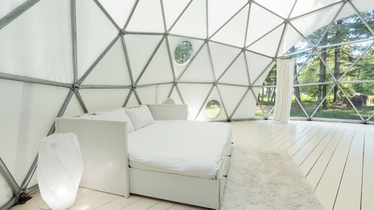 Photo of Bedroom in Woodridge