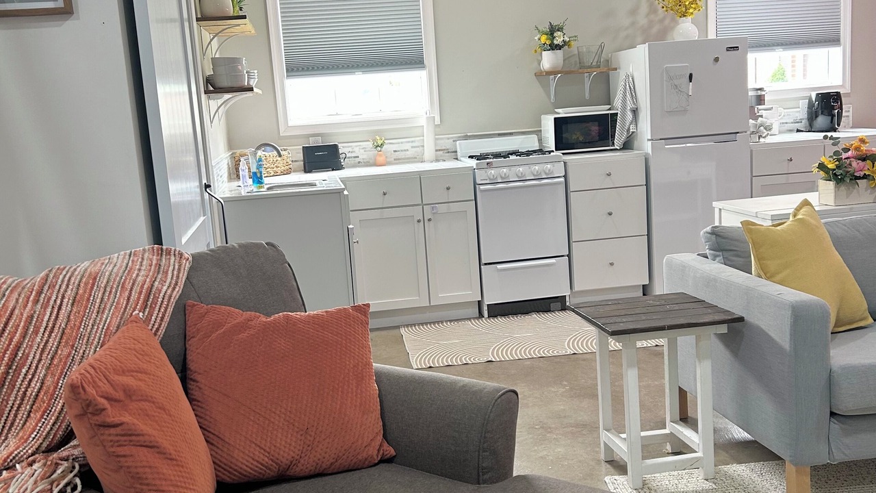 Photo of Livingroom in Western Branch North