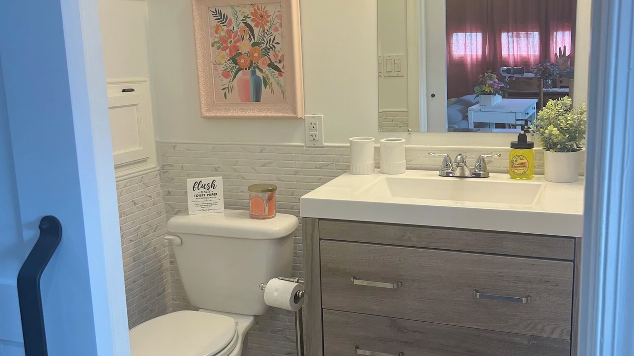 Photo of Bathroom in Western Branch North