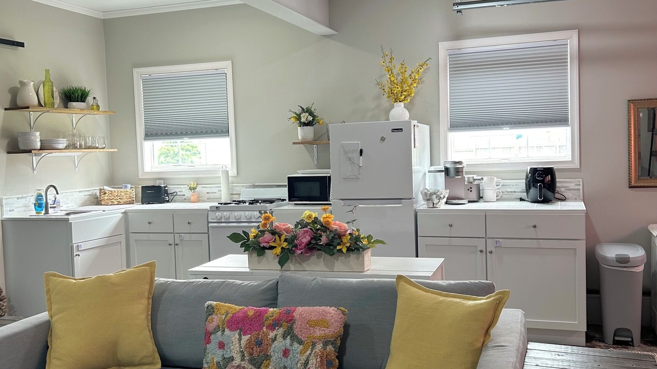 Photo of Livingroom in Western Branch North