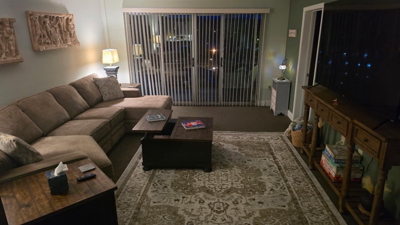Photo of Livingroom in Bluff City