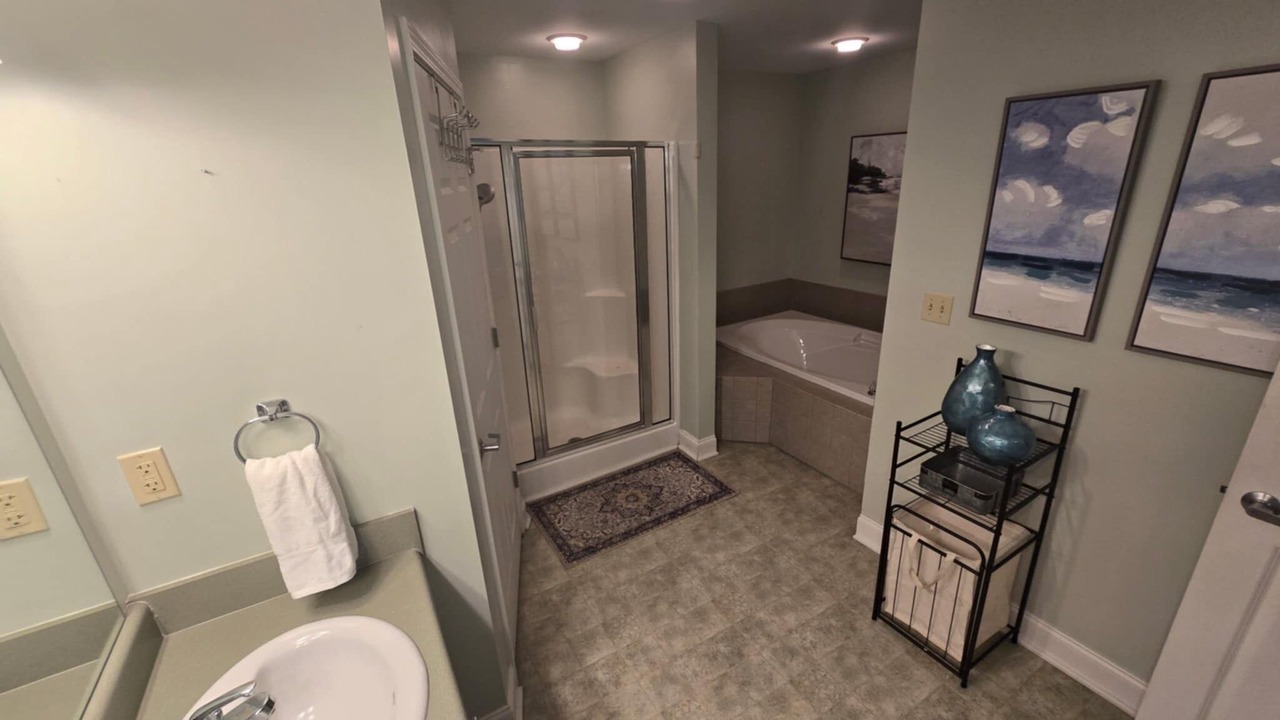 Photo of Bathroom in Bluff City