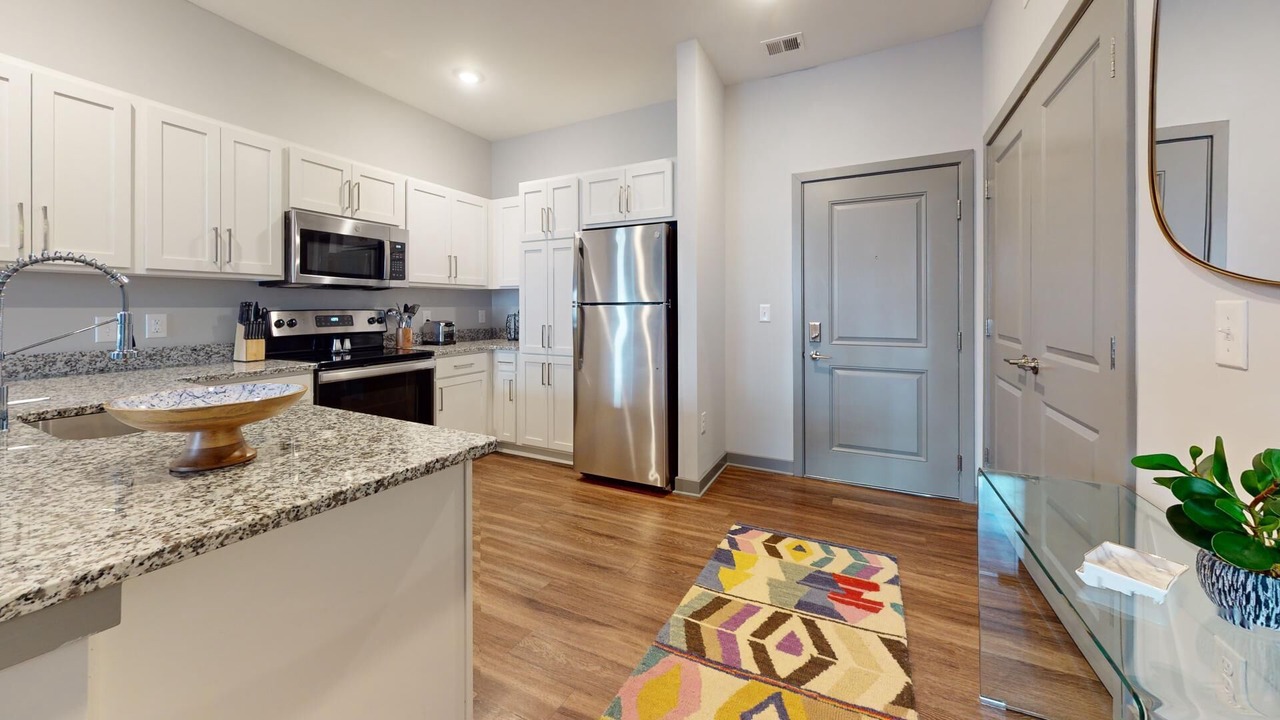 Photo of Kitchen in Coliseum Central