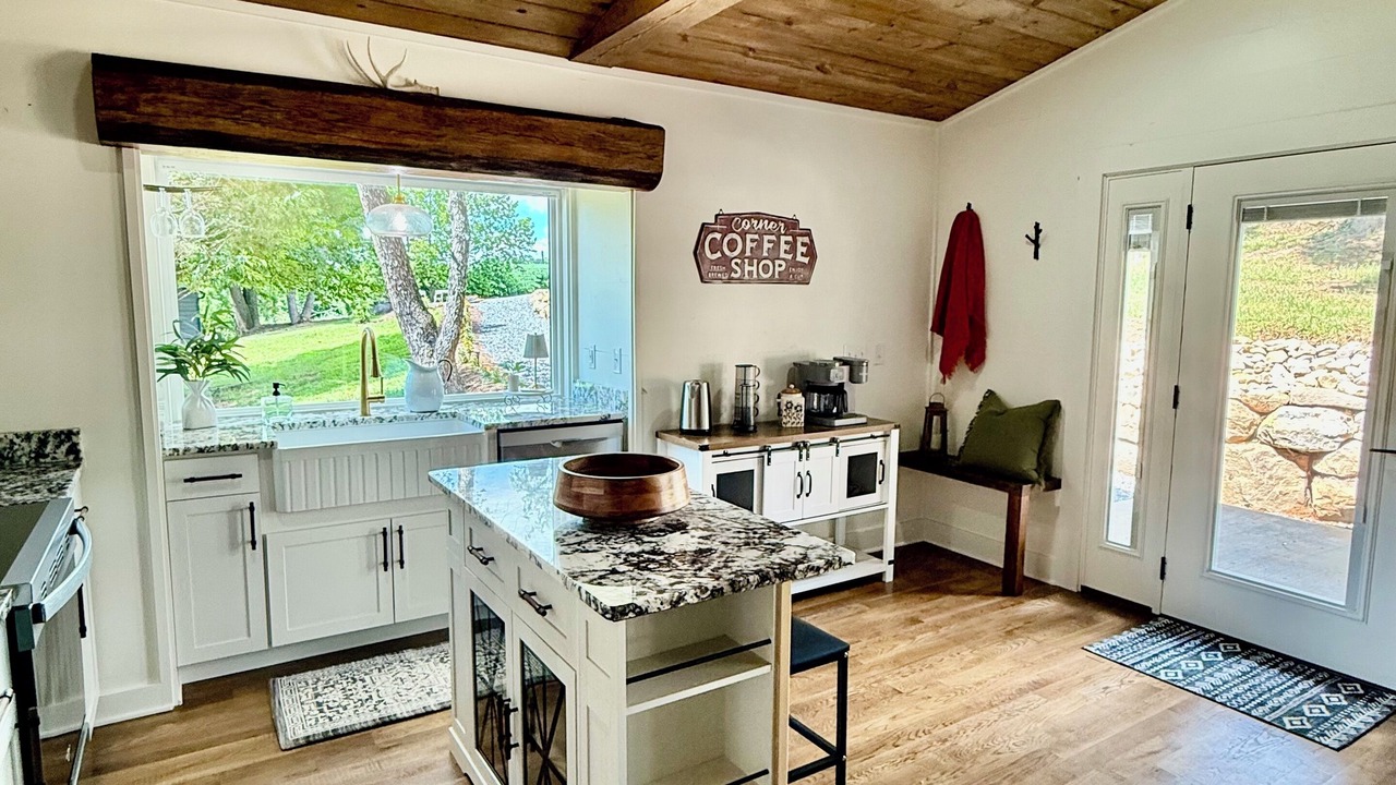 Photo of Kitchen in Rockbridge Baths
