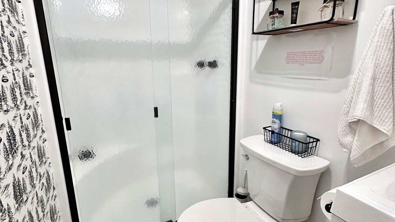 Photo of Bathroom in Lake Ariel