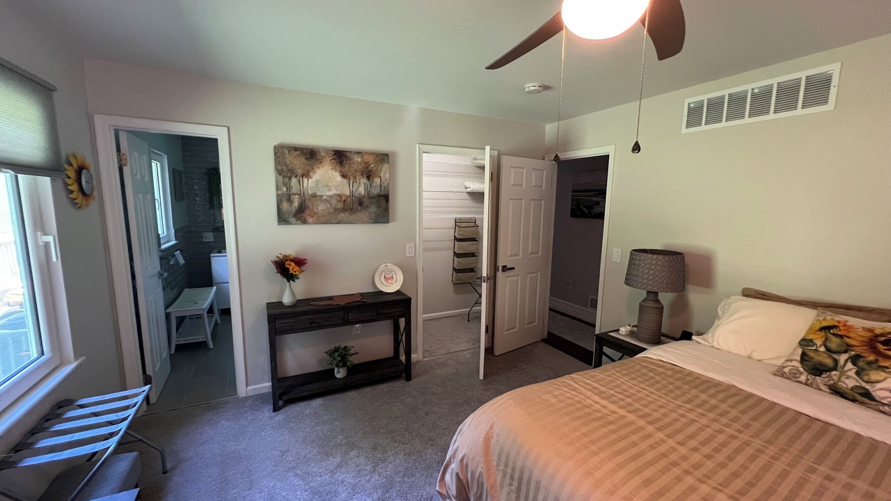 Photo of Bedroom in Bath