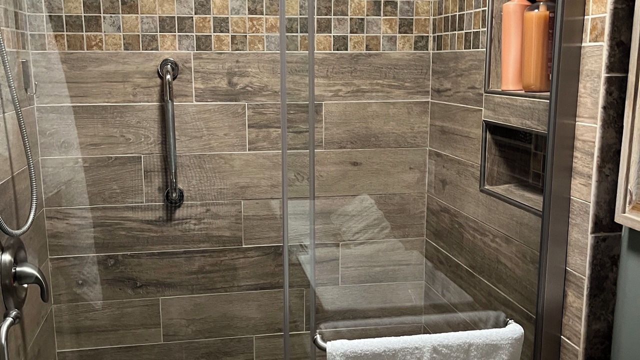 Photo of Bathroom in Berea