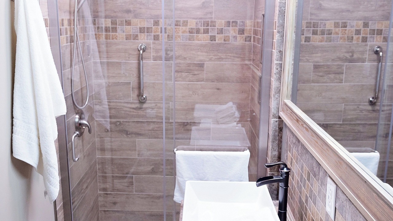 Photo of Bathroom in Berea