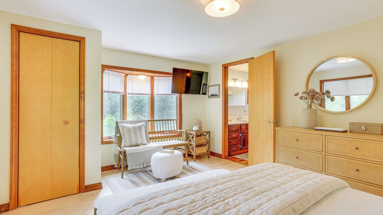 Photo of Bedroom in Shohola