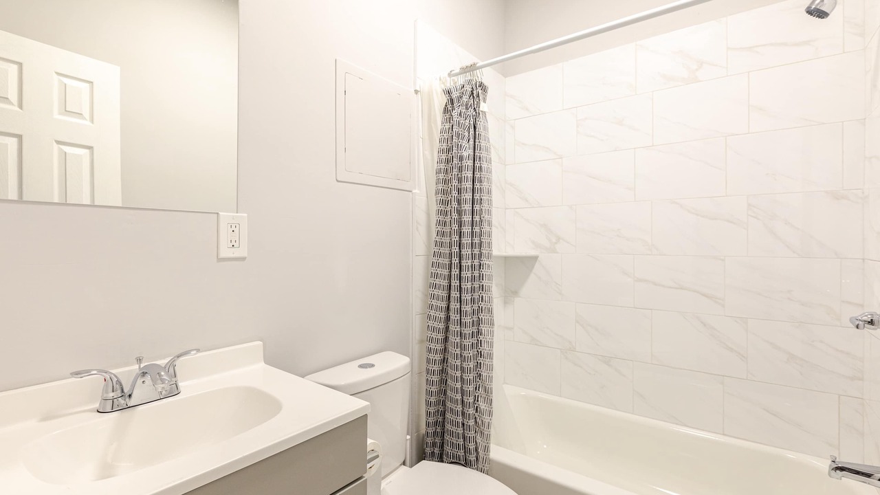 Photo of Bathroom in Passyunk Square