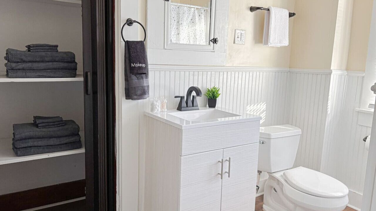 Photo of Bathroom in Troy