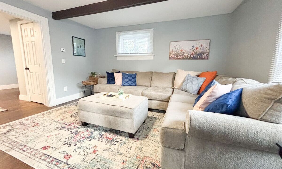 Photo of Livingroom in Troy