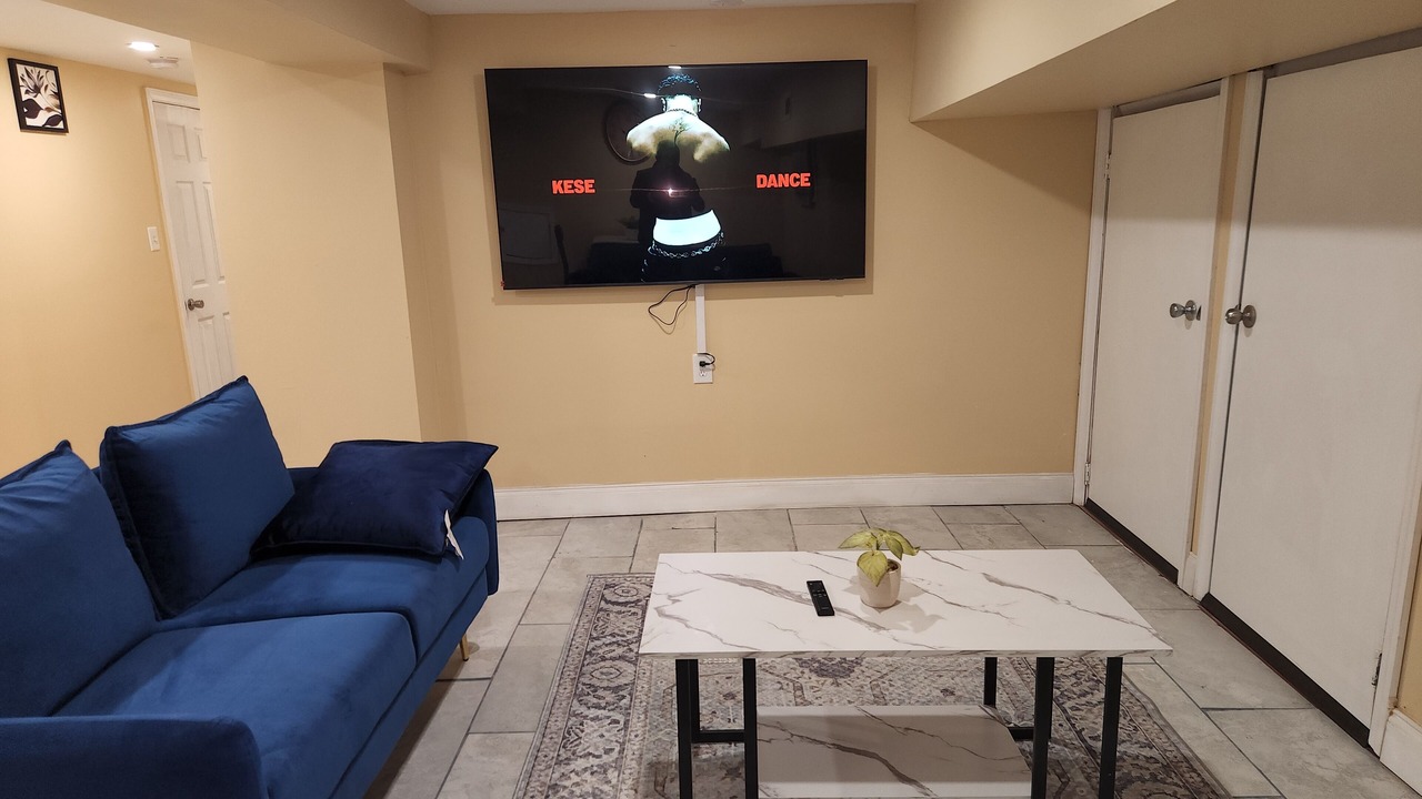 Photo of Livingroom in Weequahic