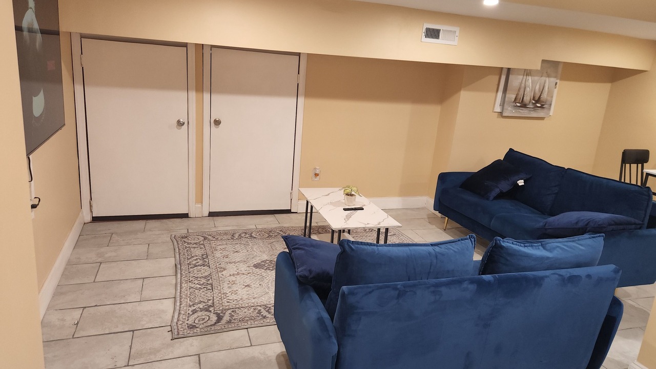 Photo of Livingroom in Weequahic