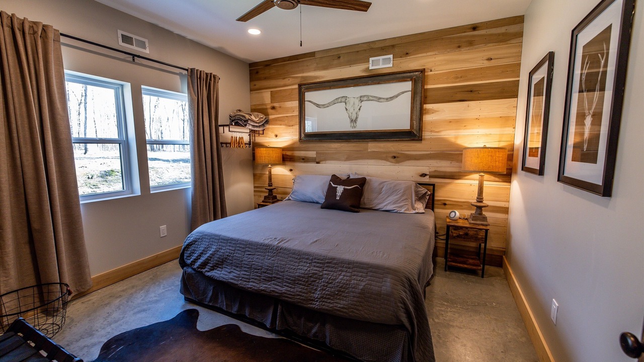 Photo of Bedroom in Sewanee