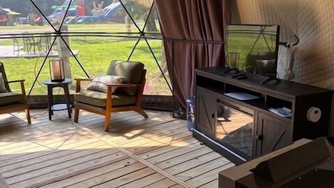 Photo of Livingroom in Gilboa