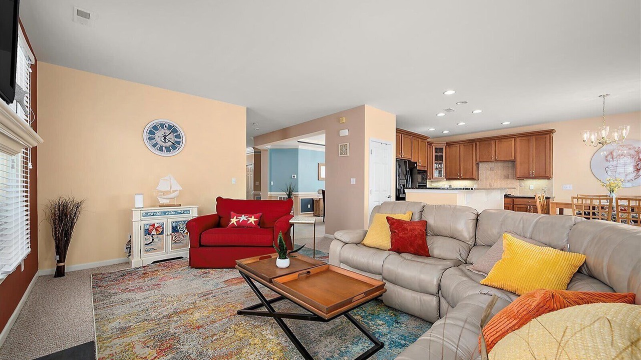 Photo of Livingroom in Bayside