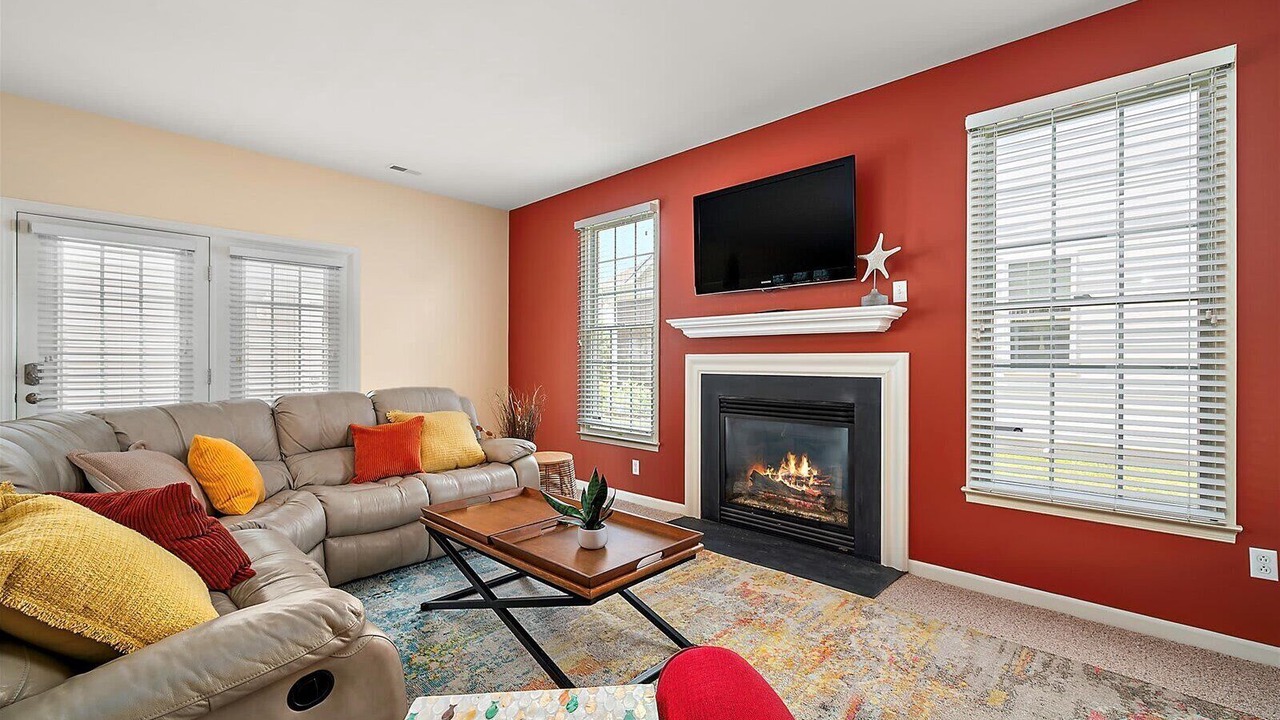 Photo of Livingroom in Bayside
