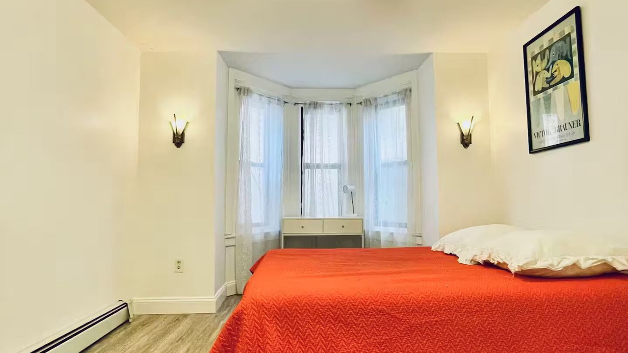 Photo of Bedroom in McGinley Square