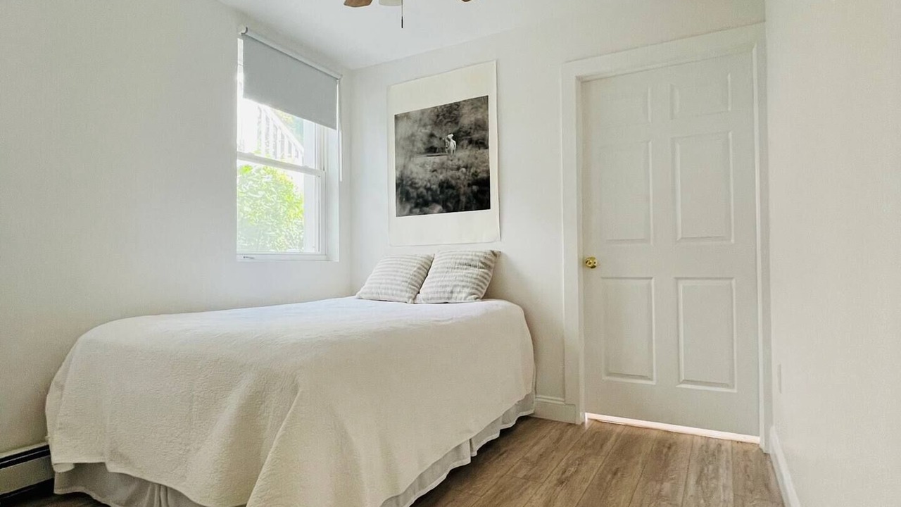Photo of Bedroom in McGinley Square