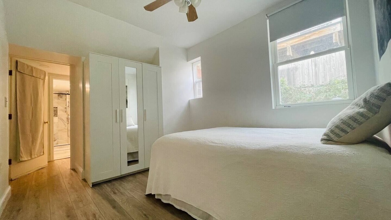 Photo of Bedroom in McGinley Square