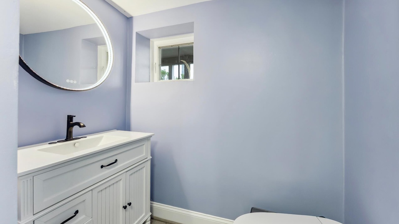 Photo of Bathroom in Cape May Court House