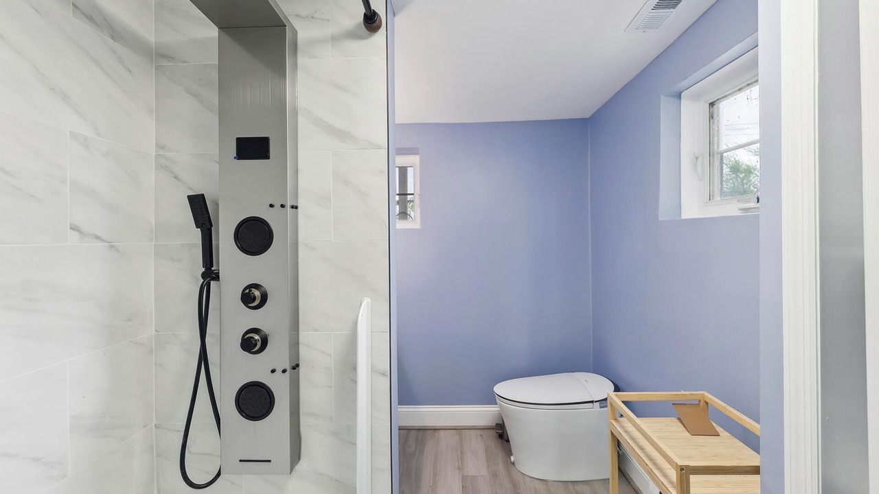 Photo of Bathroom in Cape May Court House