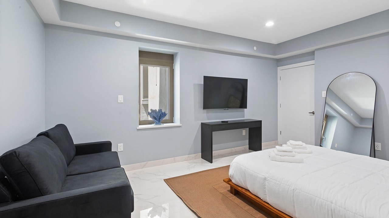 Photo of Bedroom in Ventnor City