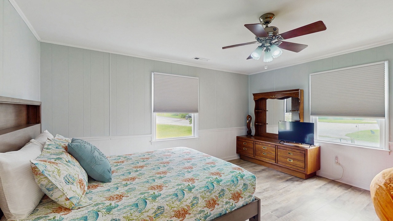 Photo of Bedroom in Newport