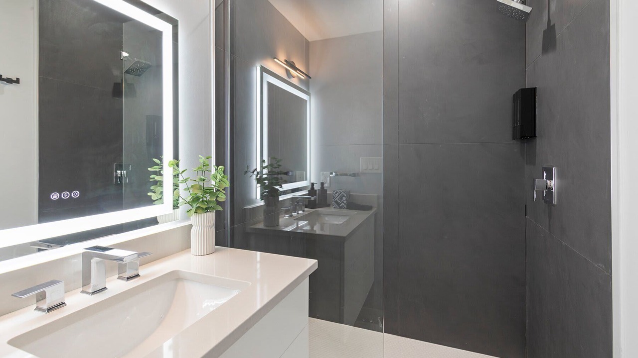 Photo of Bathroom in Ventnor City