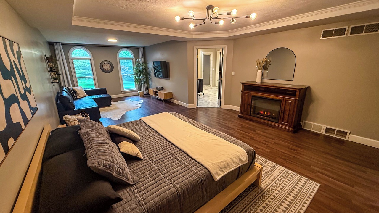 Photo of Bedroom in Hubbard