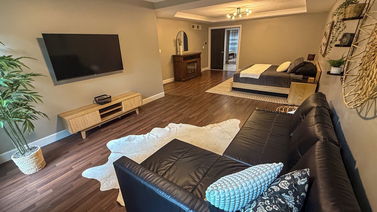 Photo of Bedroom in Hubbard