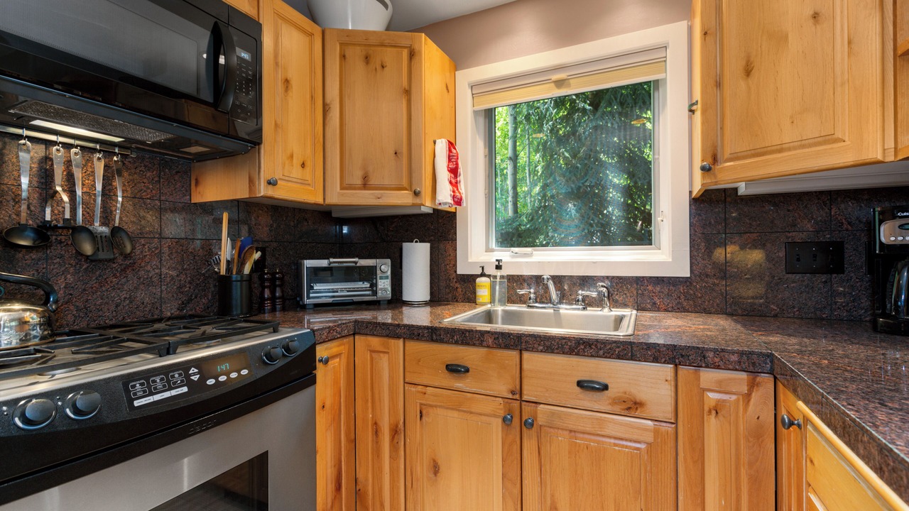 Photo of Kitchen in Warm Springs