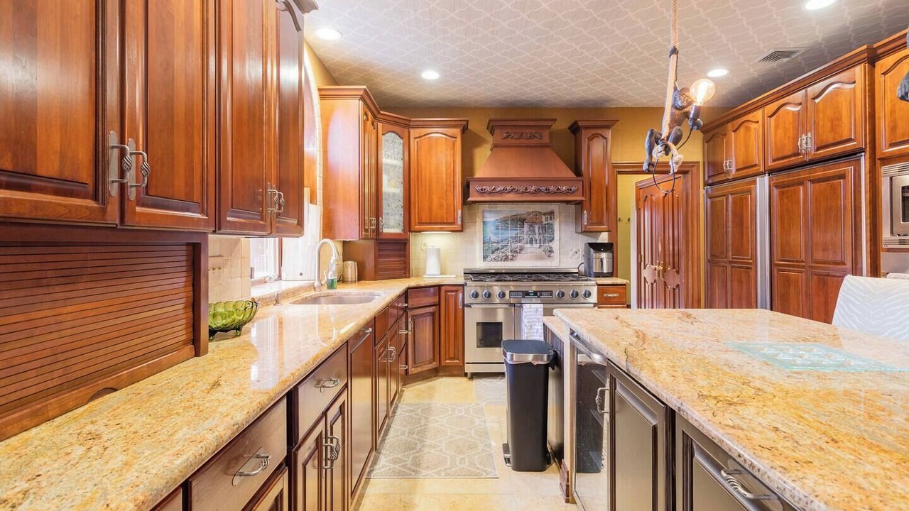 Photo of Kitchen in Glasser
