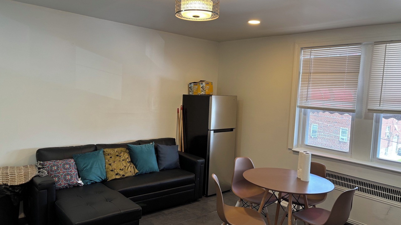 Photo of Livingroom in Ogontz Campus