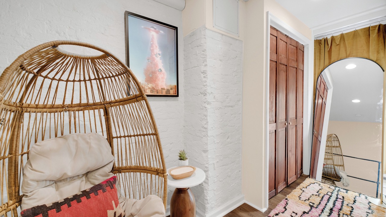 Photo of Bedroom in Downtown Baltimore