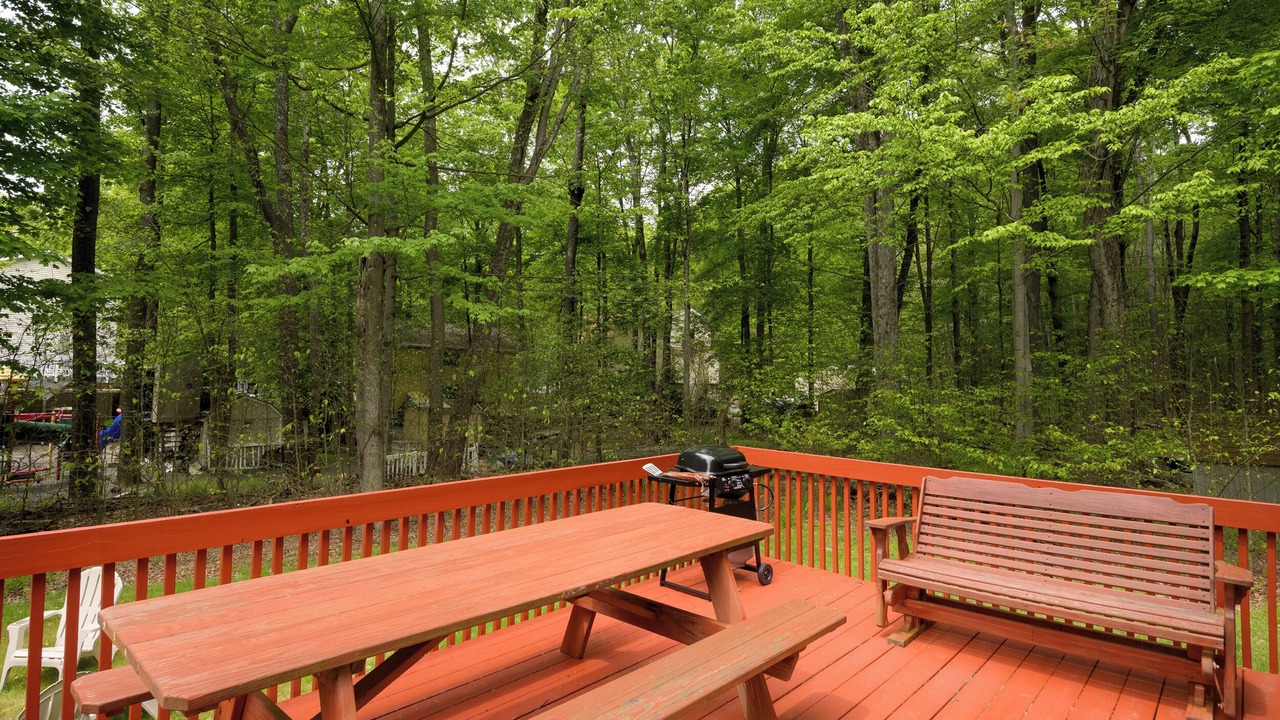 Photo of Outdoor in Thornhurst