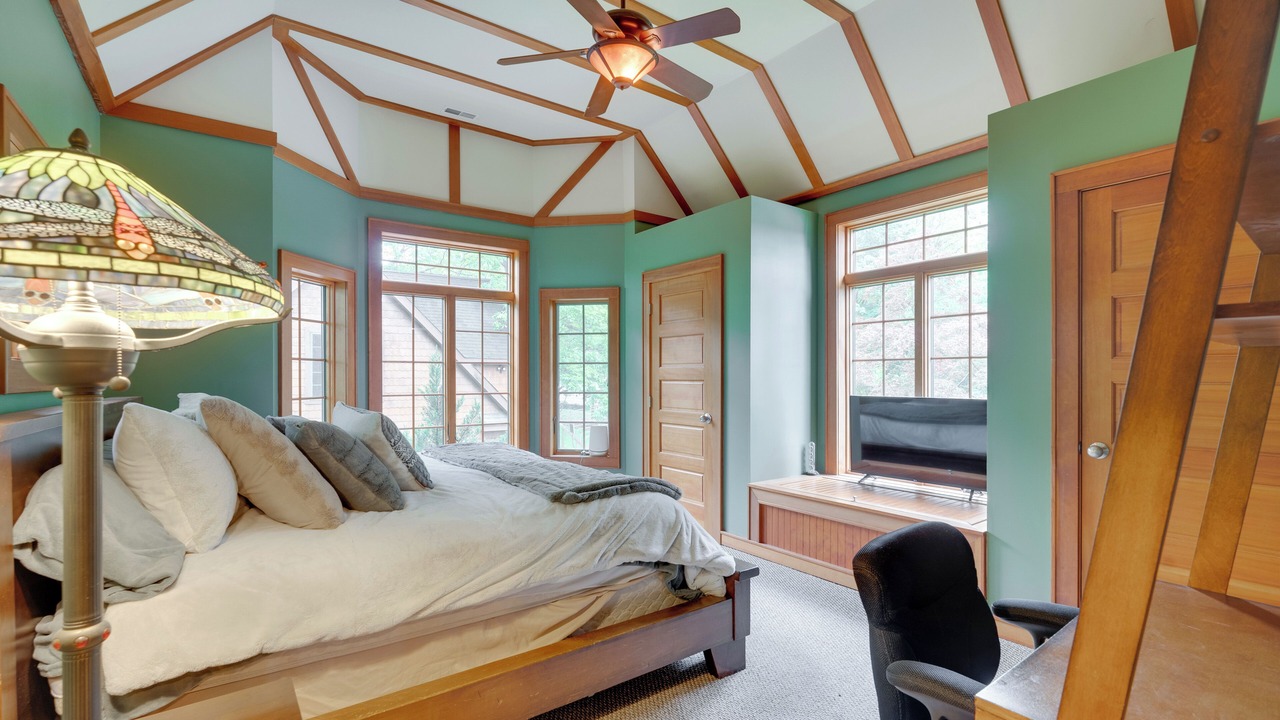 Photo of Bedroom in Middle Hope
